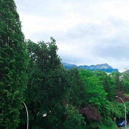 Charmant appartement avec vue sur les montagnes Annecy Extérieur photo